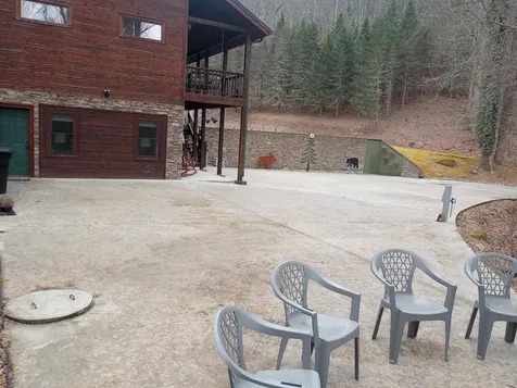 71 Peek And Peak Lane Scaly Mountain NC 28775