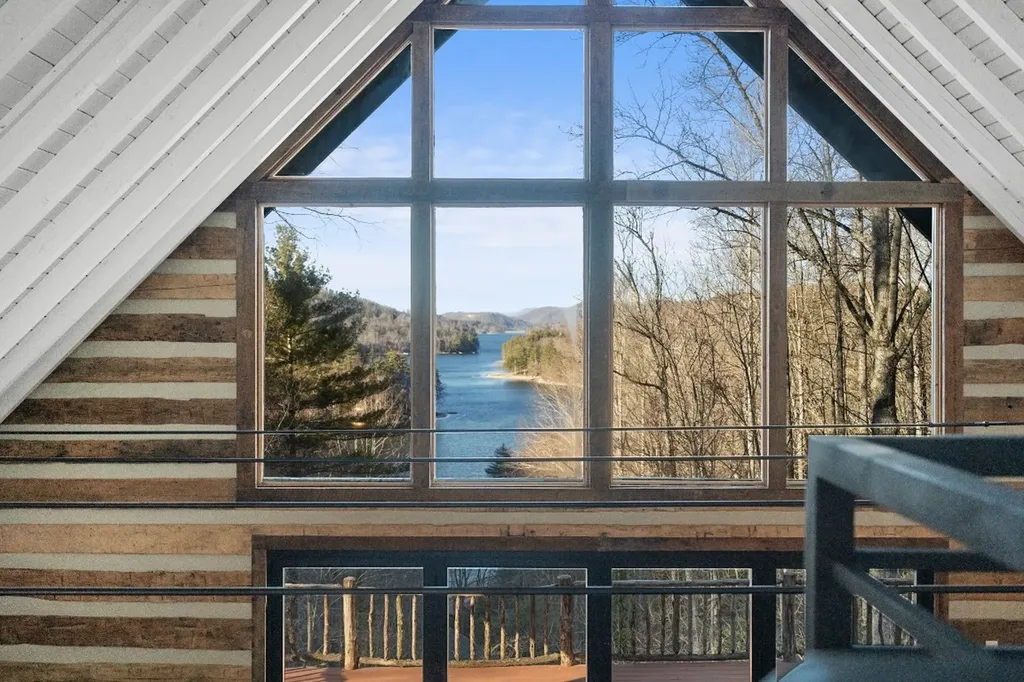 453 Bright Mountain Road Cullowhee NC 28723