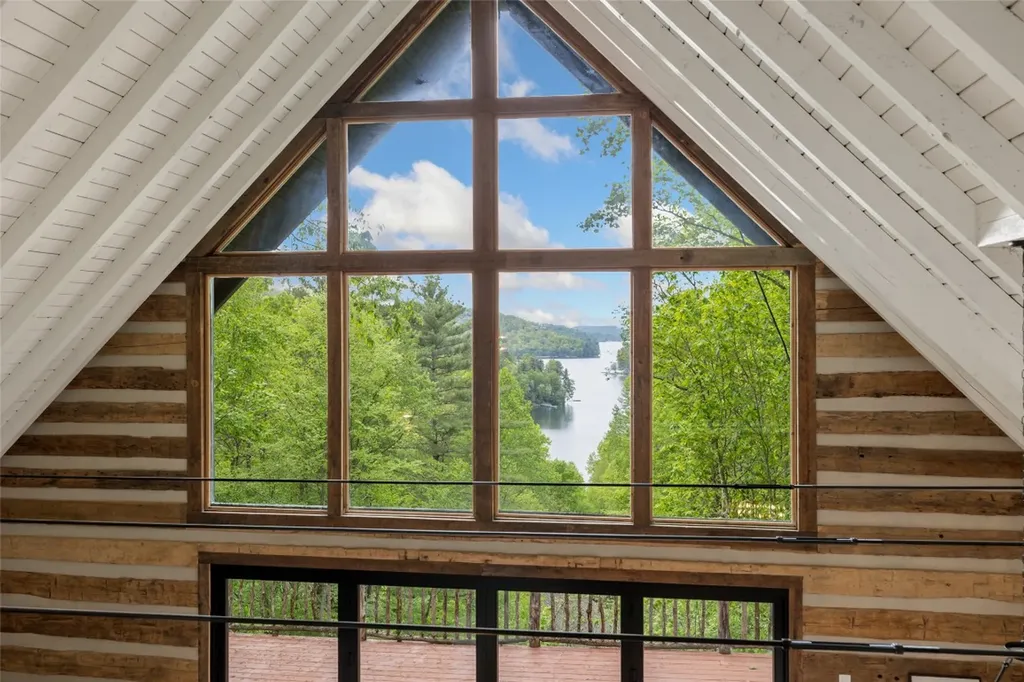 453 Bright Mountain Road Cullowhee NC 28723