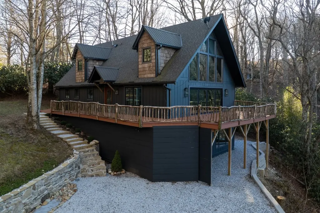 453 Bright Mountain Road Cullowhee NC 28723