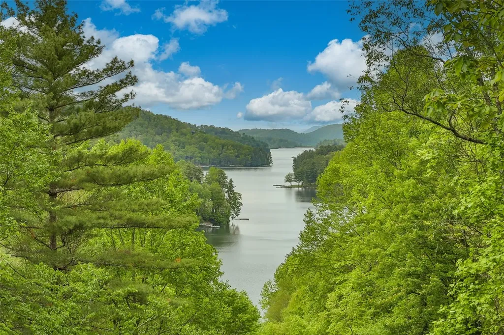 453 Bright Mountain Road Cullowhee NC 28723