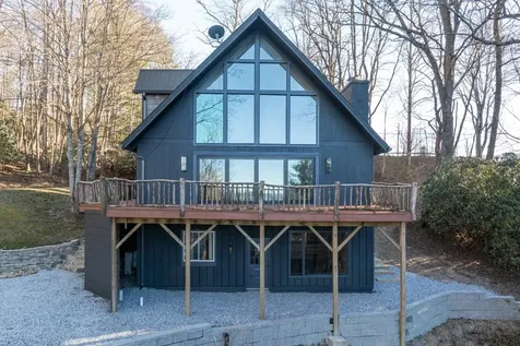 453 Bright Mountain Road Cullowhee NC 28723