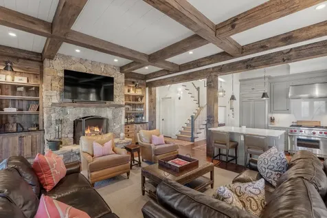 70 Bowline Court Cashiers NC 28717