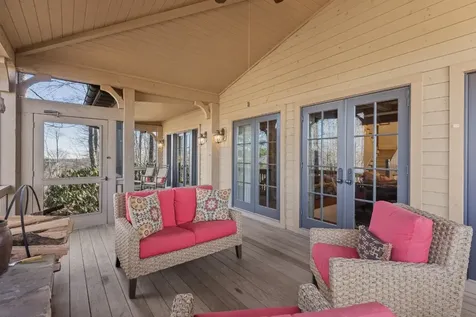 70 Bowline Court Cashiers NC 28717