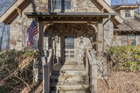 70 Bowline Court Cashiers NC 28717