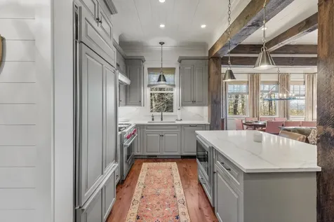 70 Bowline Court Cashiers NC 28717