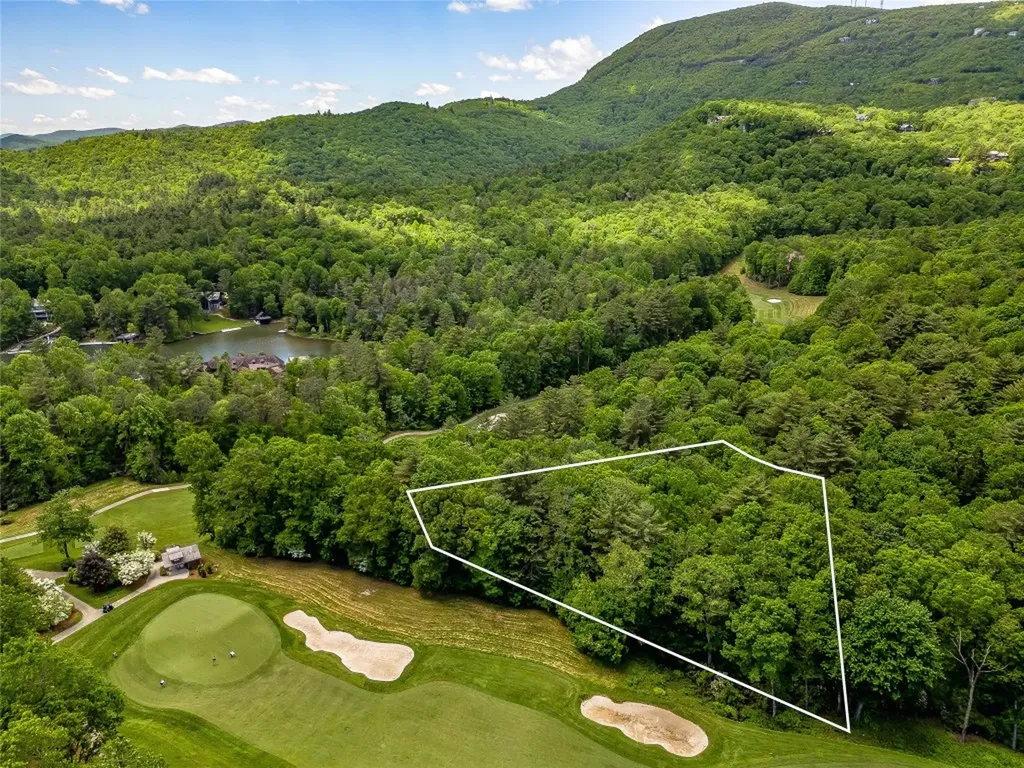 J 33 Cherokee Point Lake Toxaway NC 28747