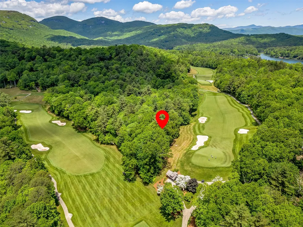 J 33 Cherokee Point Lake Toxaway NC 28747