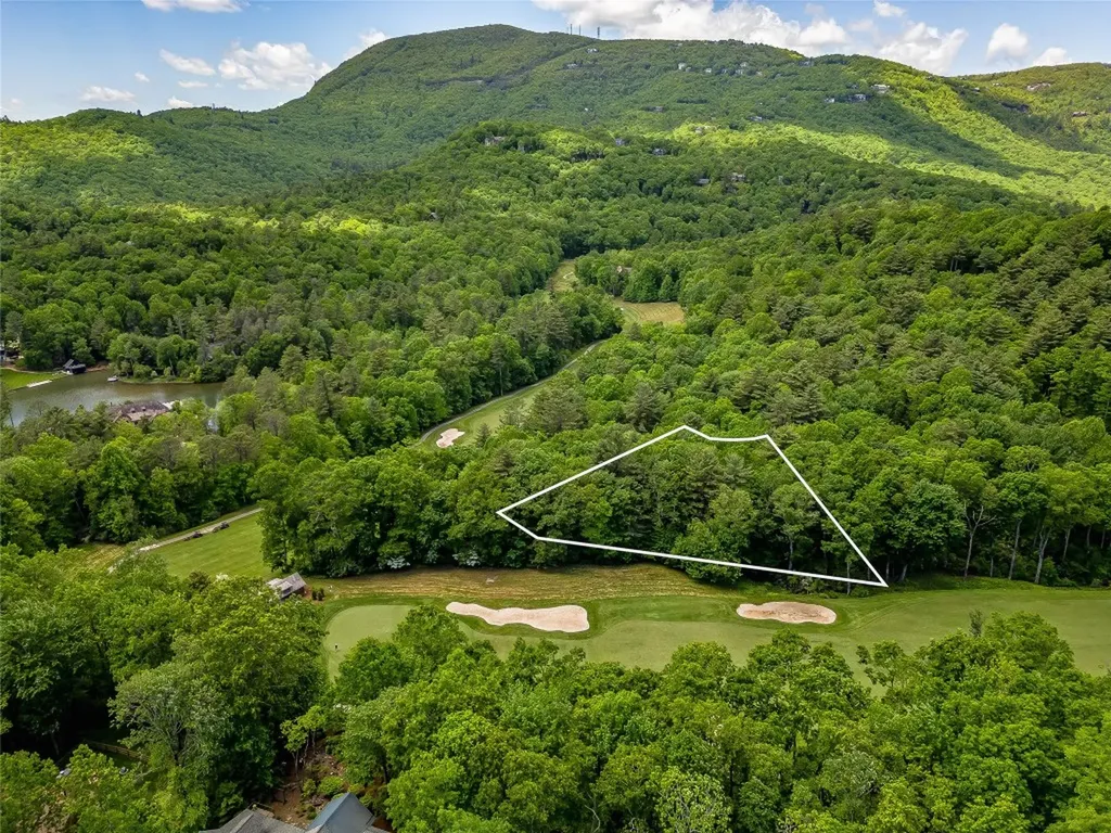 J 33 Cherokee Point Lake Toxaway NC 28747