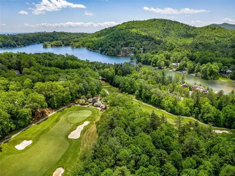 J 33 Cherokee Point Lake Toxaway NC 28747