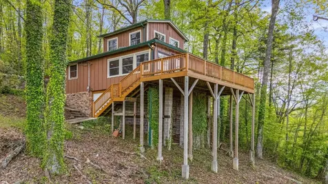 220 Roads End Ridge Cullowhee NC 28723