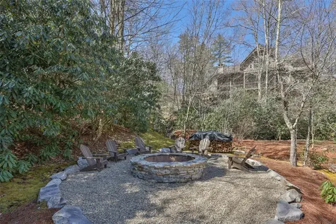 124 Hawks Ledge Lane Highlands NC 28741