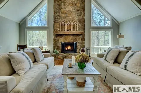 801 Split Rail Row Highlands NC 28741