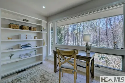 801 Split Rail Row Highlands NC 28741