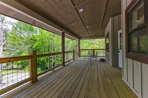 67 Chipmunk Trail Glenville NC 28736