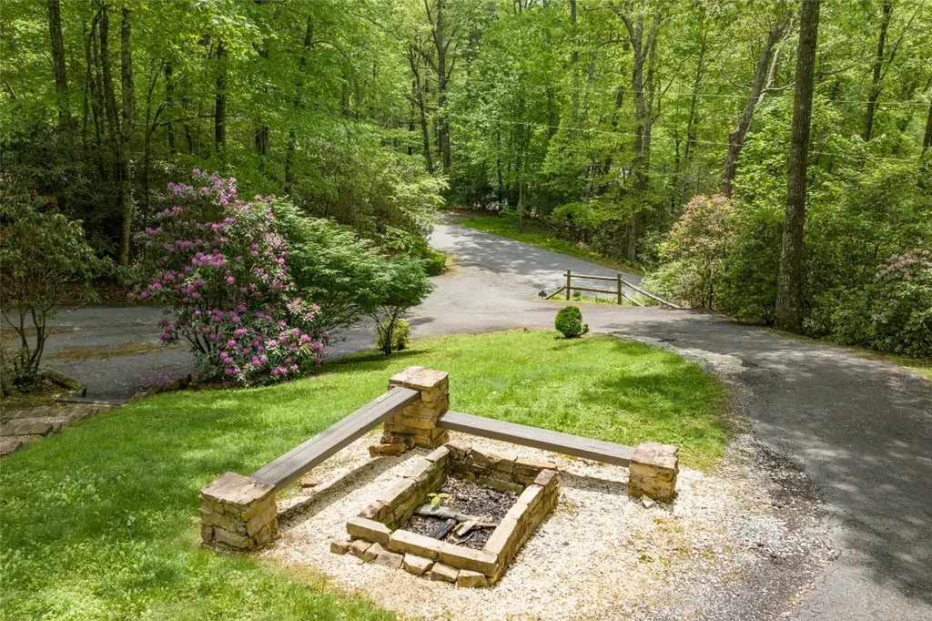 68 Golden Mist Court Sapphire NC 28774