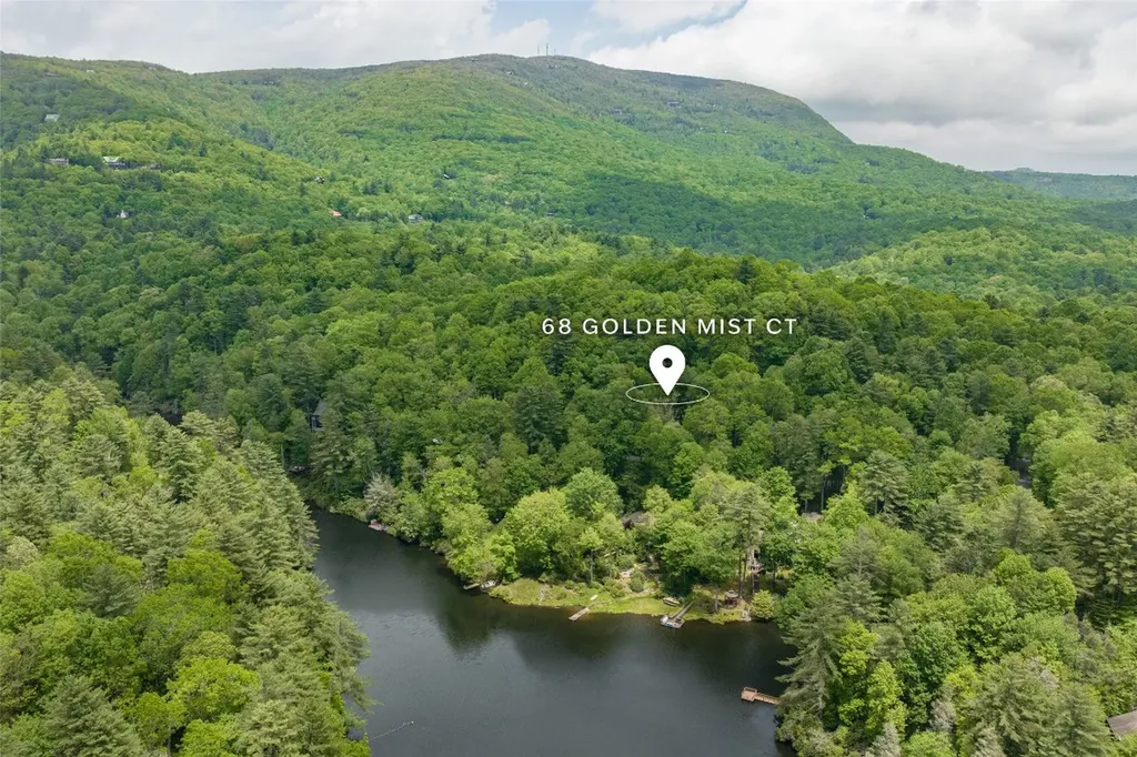 68 Golden Mist Court Sapphire NC 28774