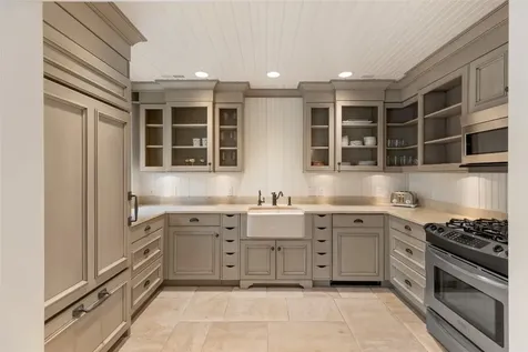 1877 Bowery Road Highlands NC 28741