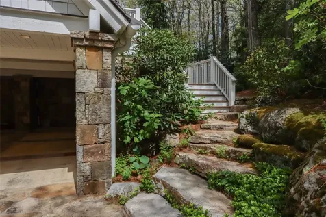 1877 Bowery Road Highlands NC 28741