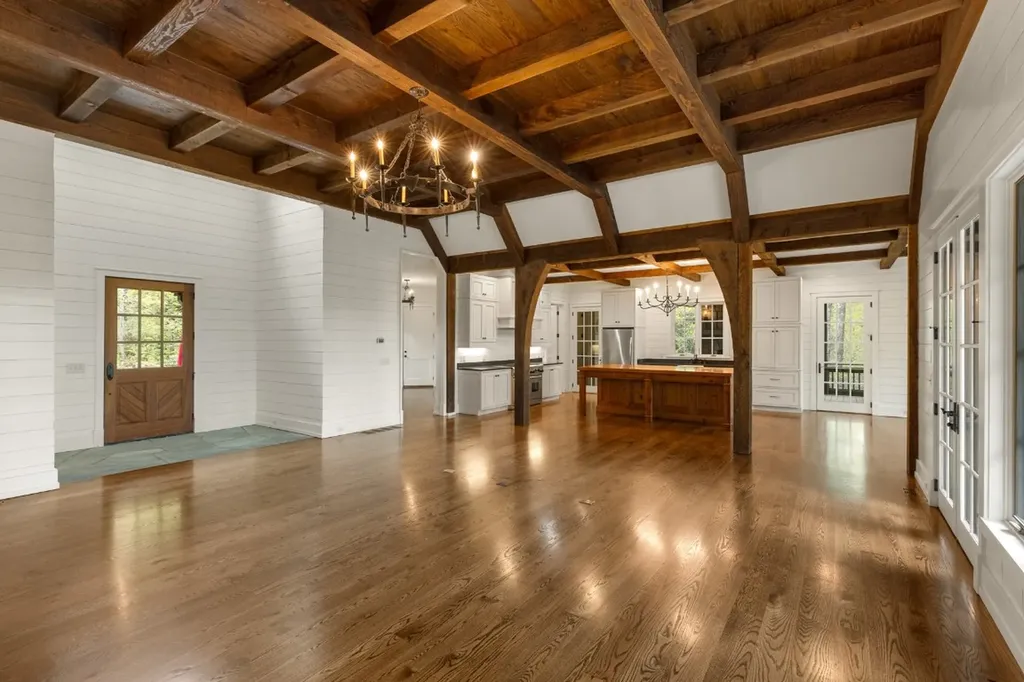 525 High Mountain Drive Cashiers NC 28717