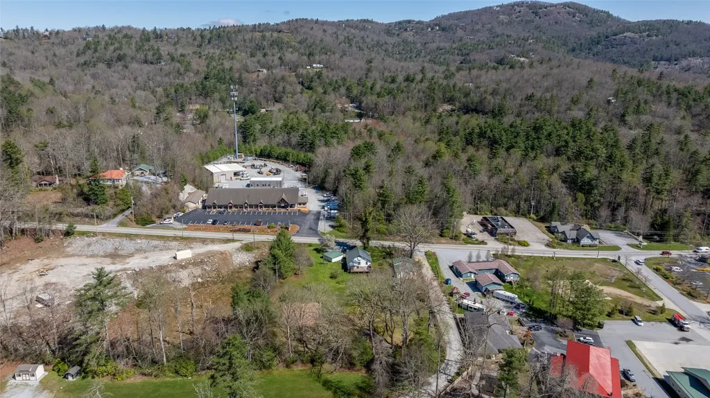 435 Us 64 West Cashiers NC 28717