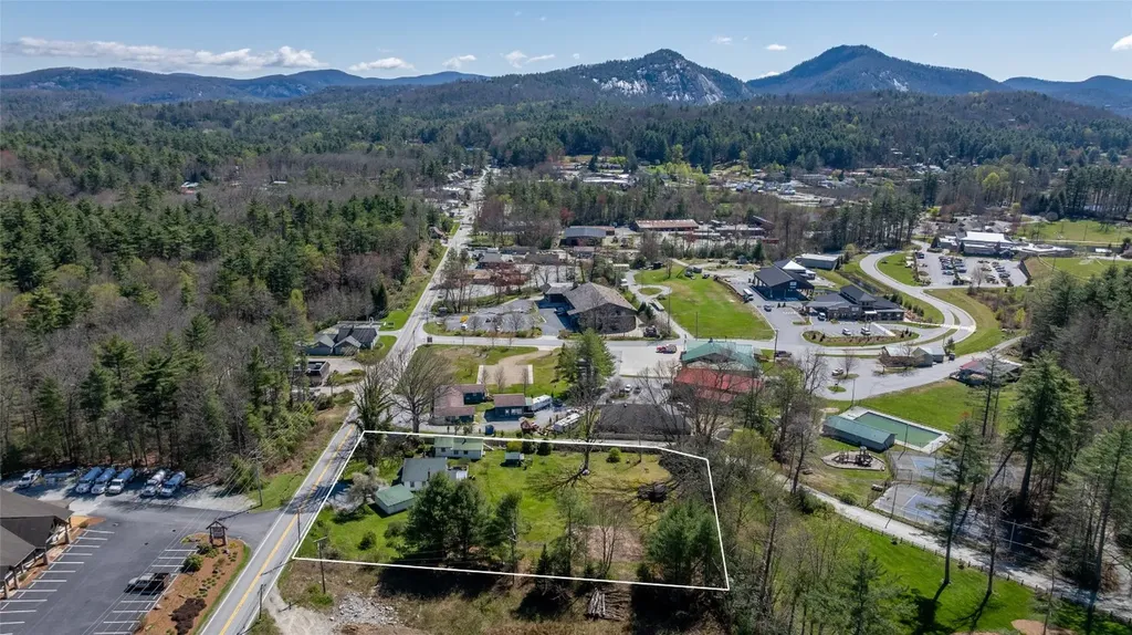 435 Us 64 West Cashiers NC 28717