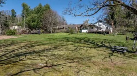 435 Us 64 West Cashiers NC 28717