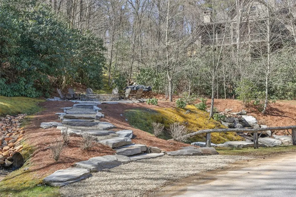 50 Laurel Terrace Highlands NC 28741