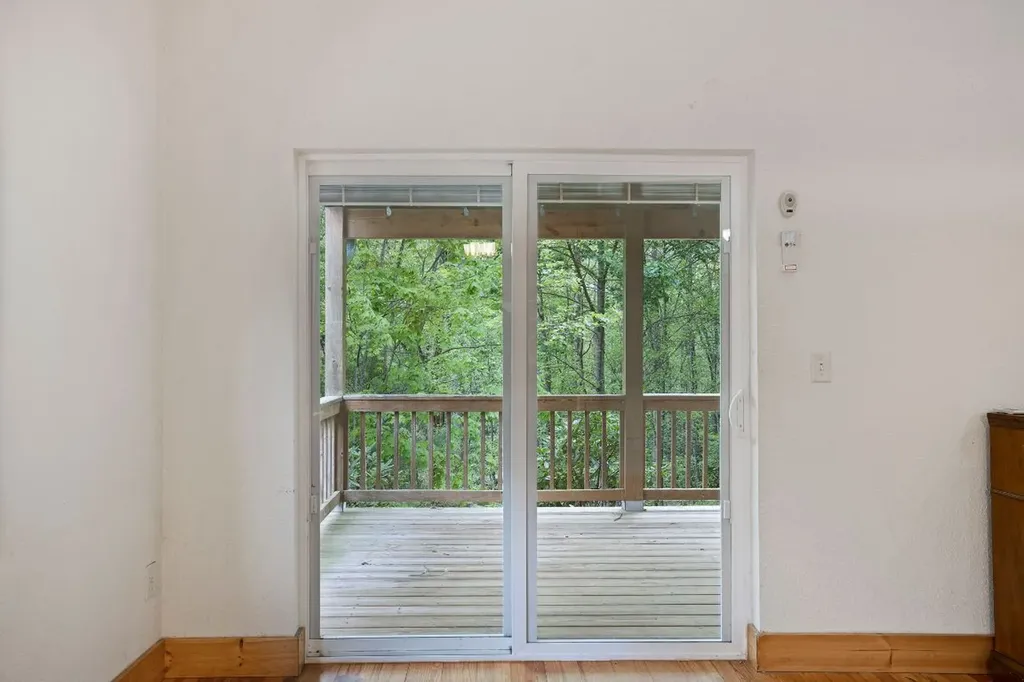 19 Winding Gap Lane Tuckasegee NC 28783