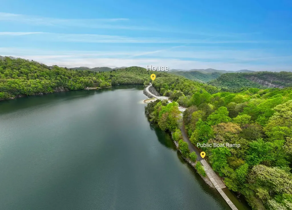 19 Winding Gap Lane Tuckasegee NC 28783