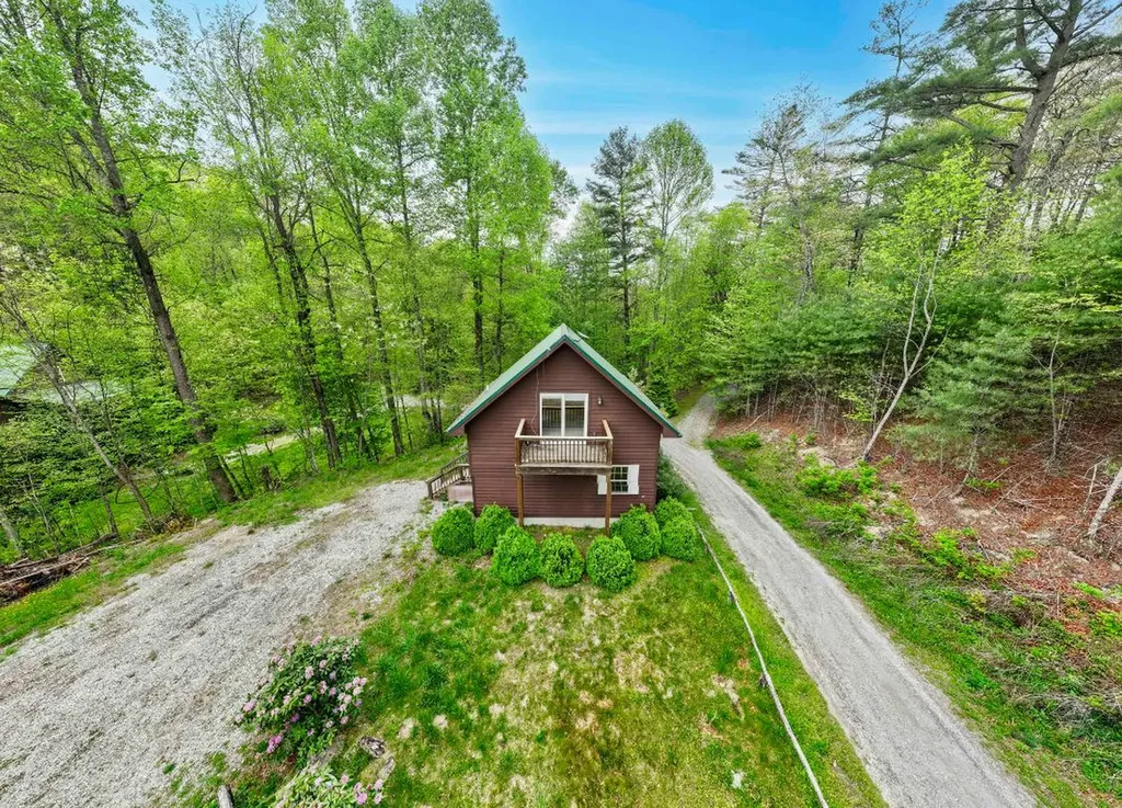 19 Winding Gap Lane Tuckasegee NC 28783