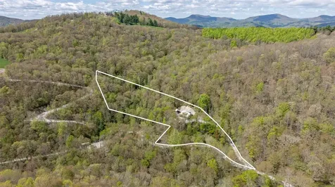 1066 Fowler Road Glenville NC 28736