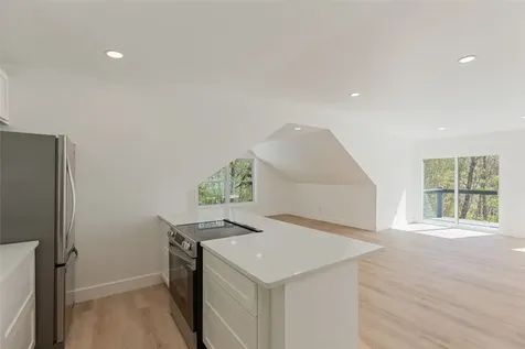 1066 Fowler Road Glenville NC 28736