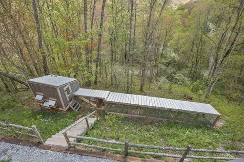 1066 Fowler Road Glenville NC 28736