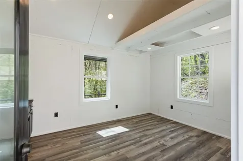 1066 Fowler Road Glenville NC 28736