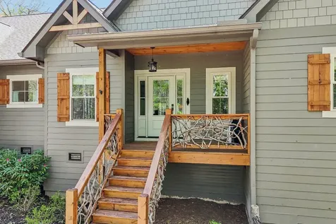 1092 E Bald Rock Drive Sapphire NC 28774