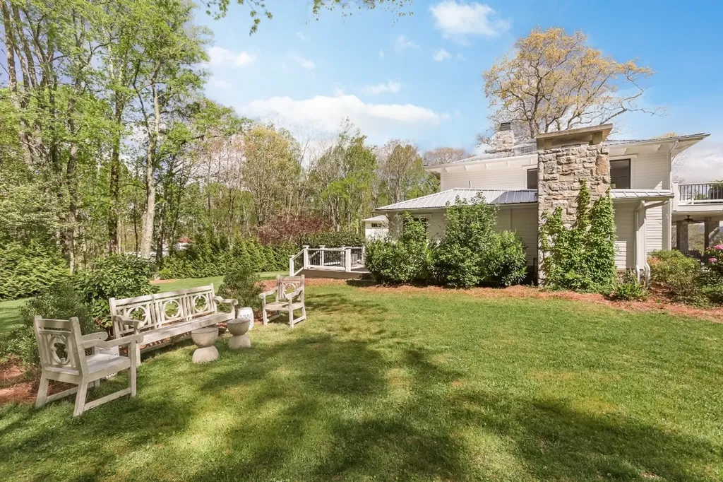 267 Satulah Road Highlands NC 28741