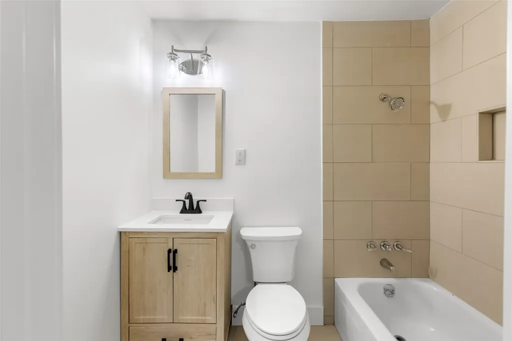 71 Buggy Barn Road Cullowhee NC 28723