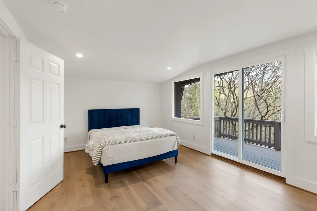 71 Buggy Barn Road Cullowhee NC 28723