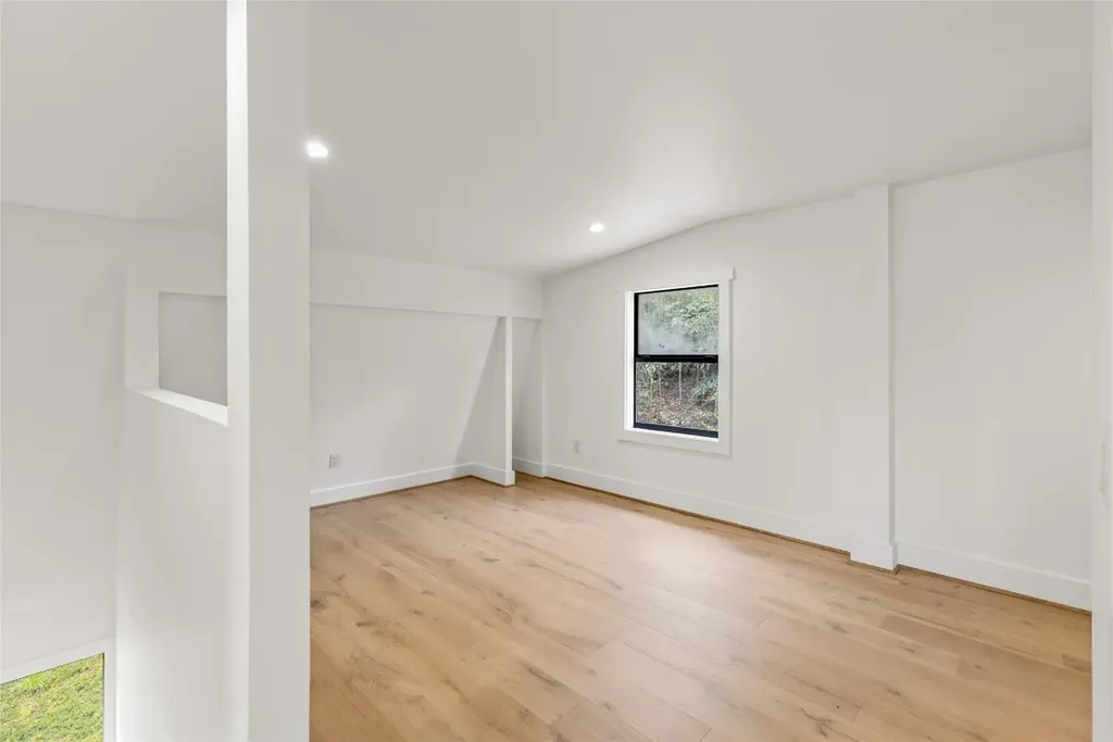 71 Buggy Barn Road Cullowhee NC 28723