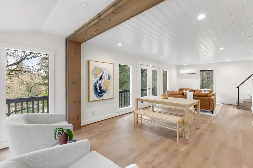 71 Buggy Barn Road Cullowhee NC 28723