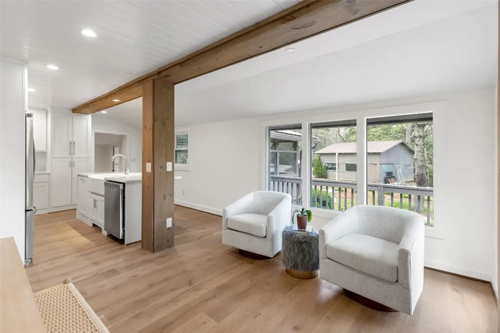 71 Buggy Barn Road Cullowhee NC 28723