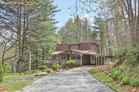 71 Buggy Barn Road Cullowhee NC 28723