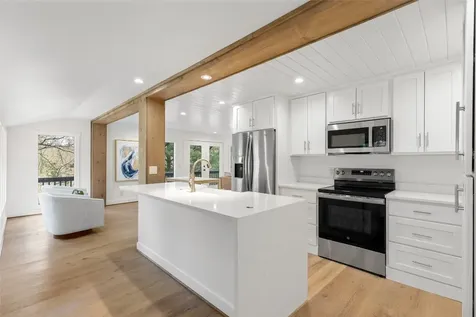 71 Buggy Barn Road Cullowhee NC 28723