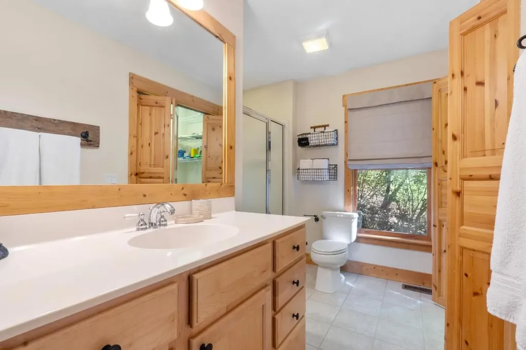 69 Holt Cottage Lane Highlands NC 28741