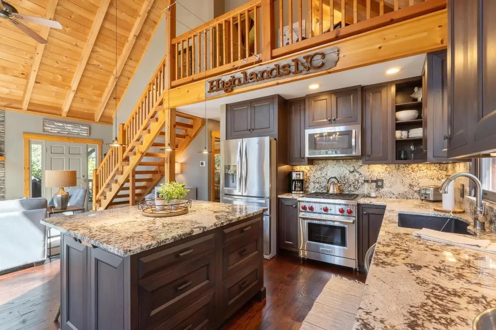 69 Holt Cottage Lane Highlands NC 28741