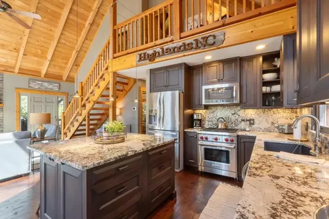 69 Holt Cottage Lane Highlands NC 28741