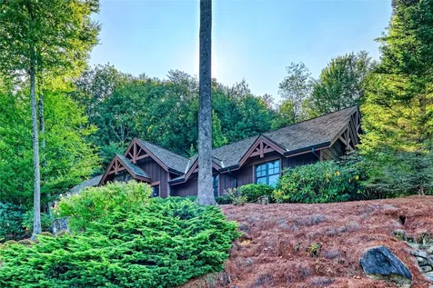 392 Birchwood Drive Highlands NC 28741