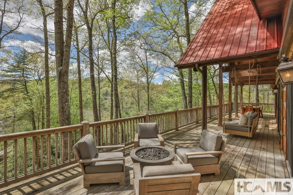 268 Tocami Trail Cullowhee NC 28723