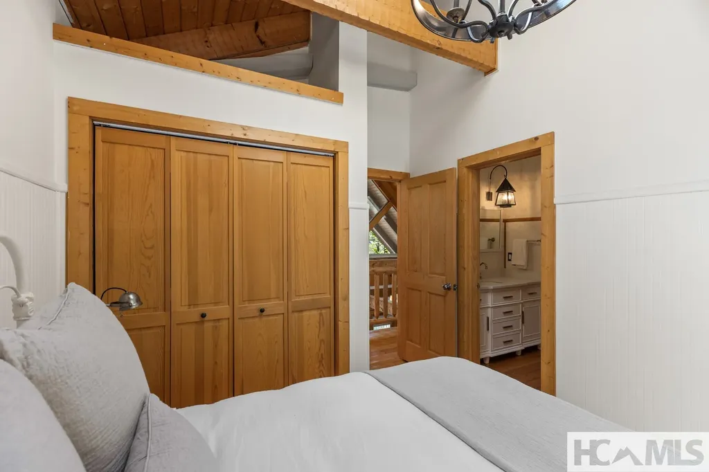 268 Tocami Trail Cullowhee NC 28723